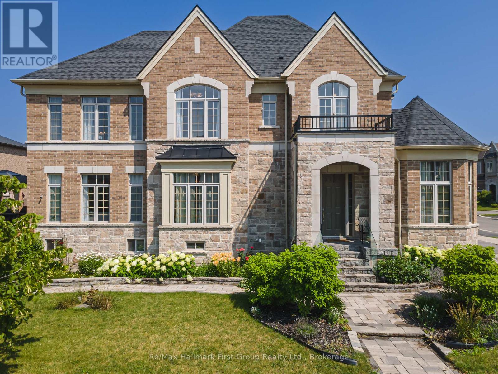 22 HAYERAFT STREET - 3