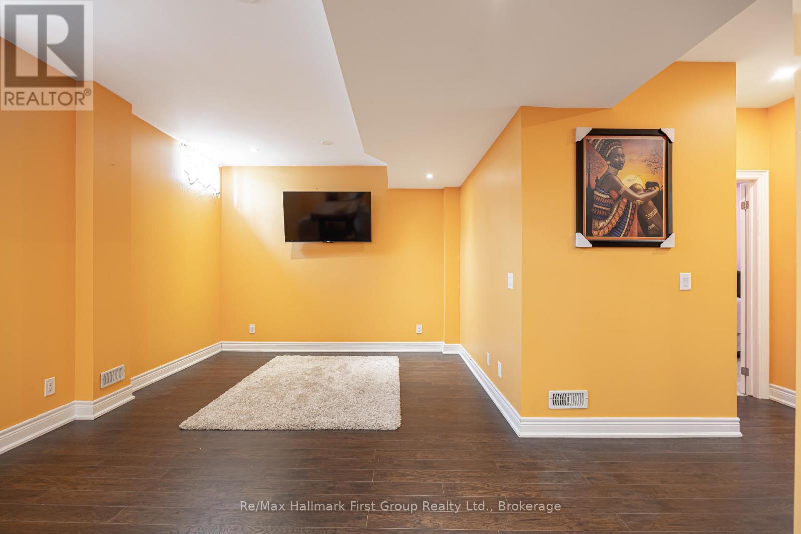 22 HAYERAFT STREET - 43