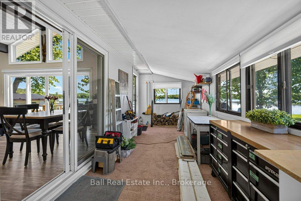 358 SOUTH SHORES ROAD - 33