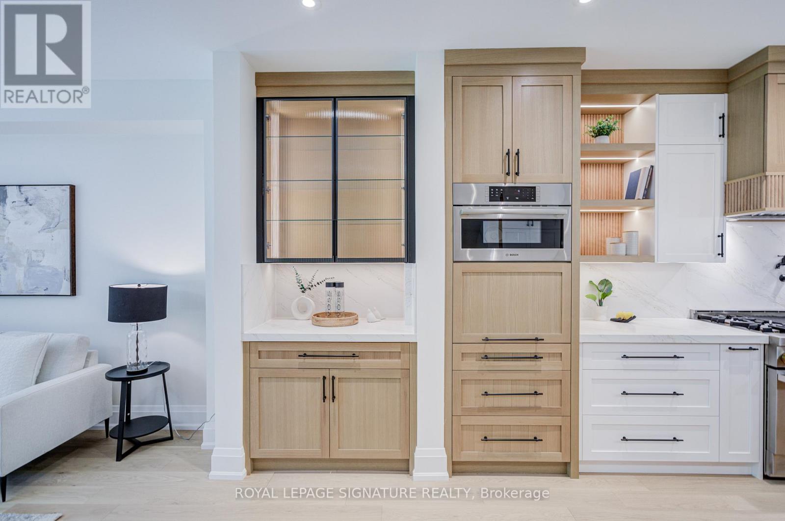 971 FILMANDALE ROAD - 12