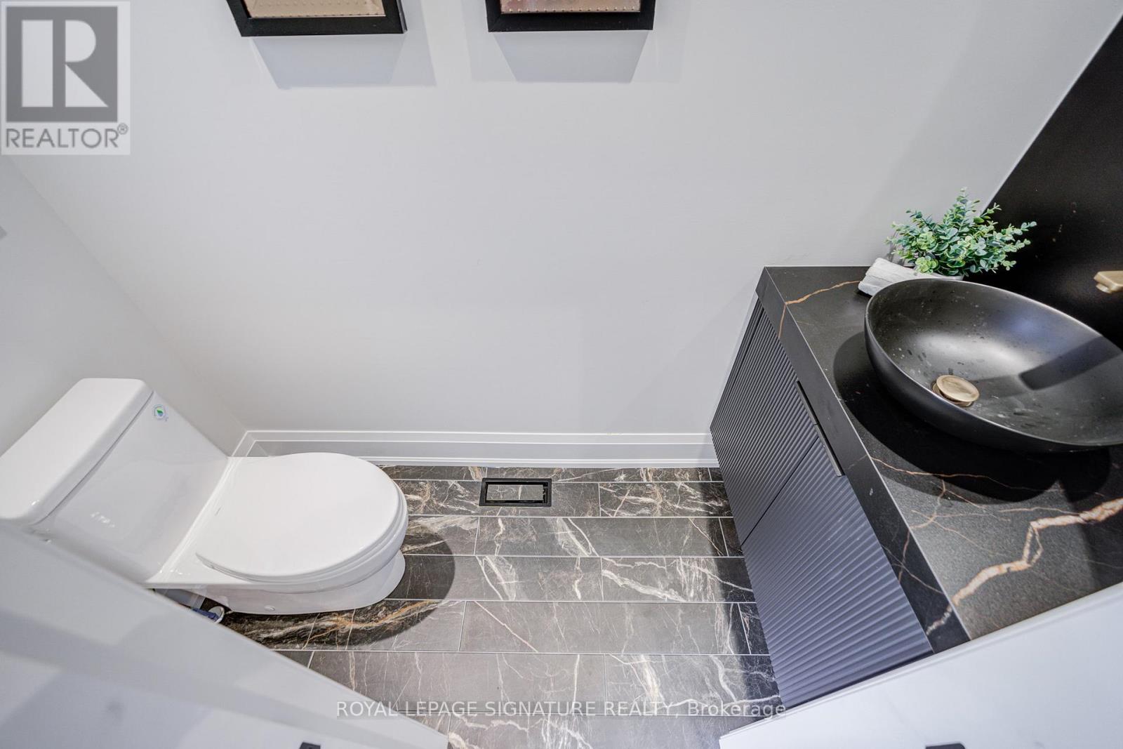 971 FILMANDALE ROAD - 21
