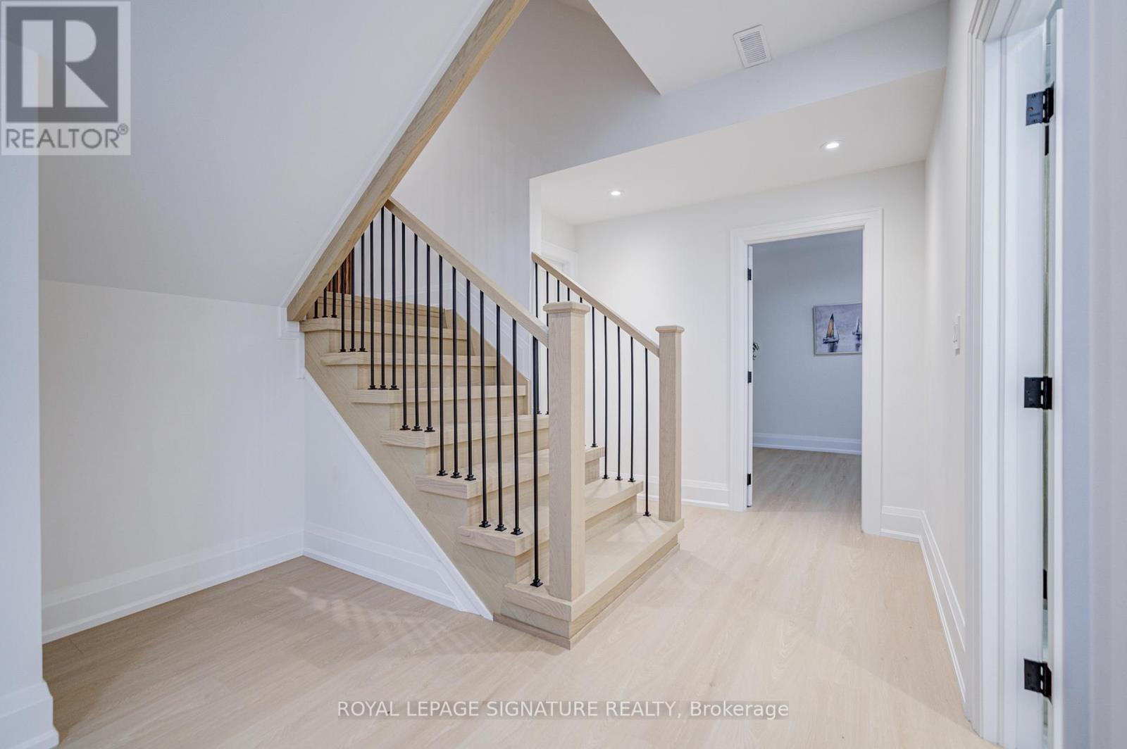 971 FILMANDALE ROAD - 38