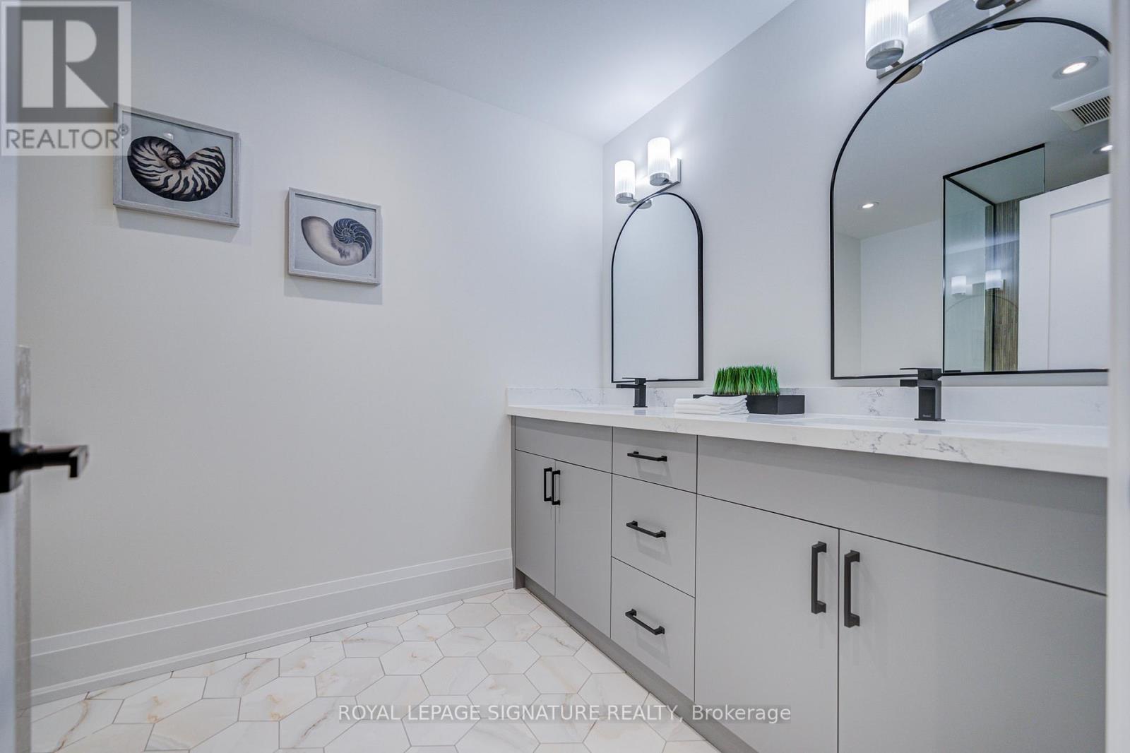 971 FILMANDALE ROAD - 42