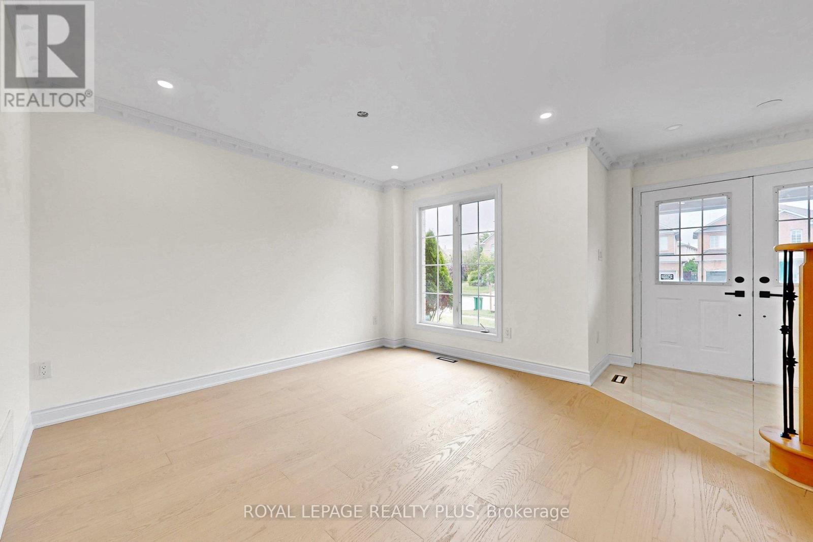 3249 MCDOWELL DRIVE - 9