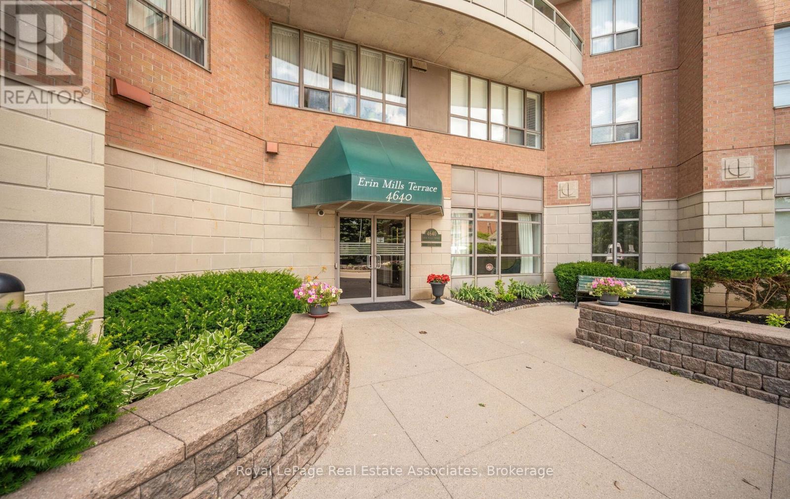 #402 4640 KIMBERMOUNT AVENUE - 2