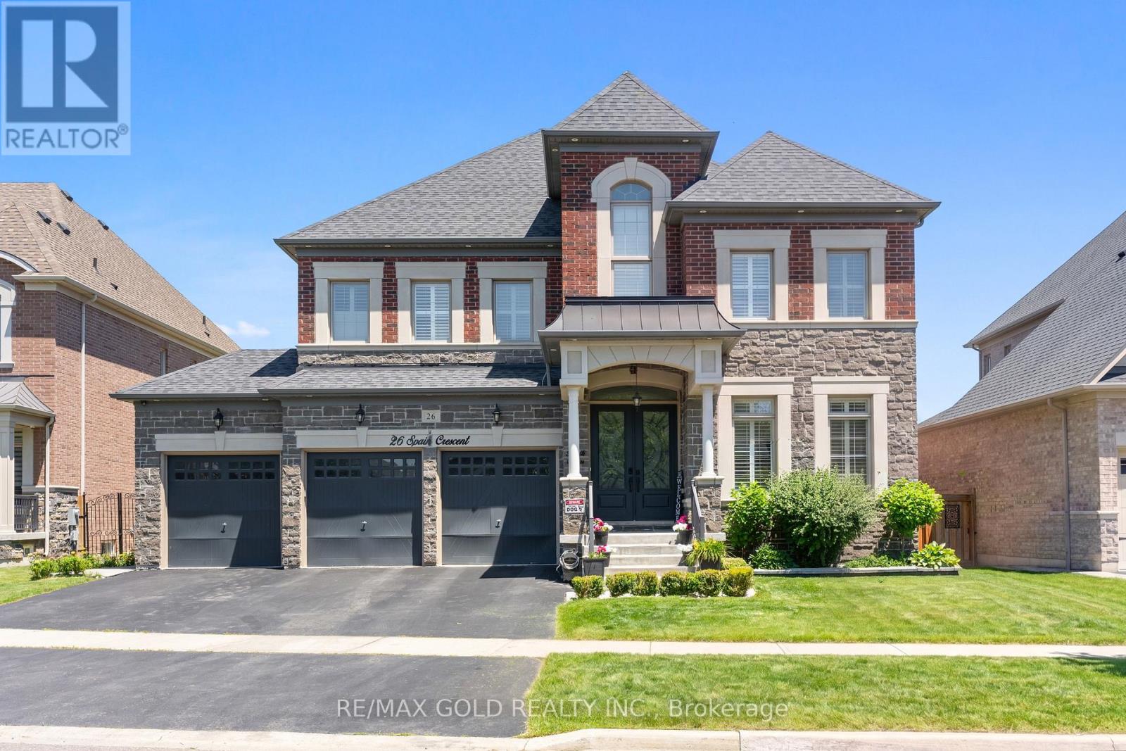 26 SPAIN CRESCENT - 1