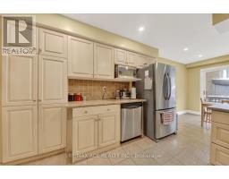 1719 Valentine Gardens, Mississauga, ON L5J1H4 Photo 15