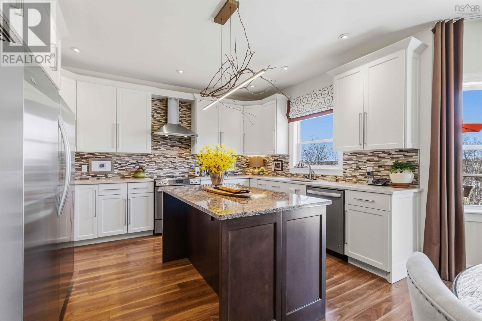 197 Maple Grove Avenue - 11
