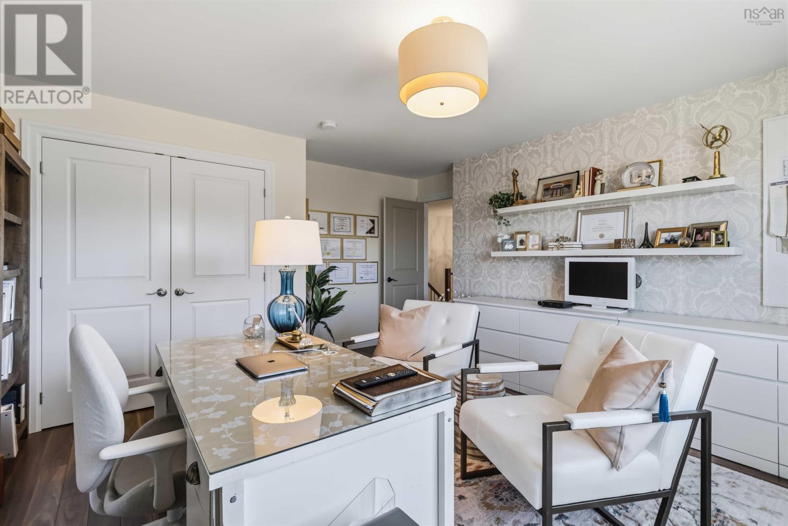 197 Maple Grove Avenue - 32
