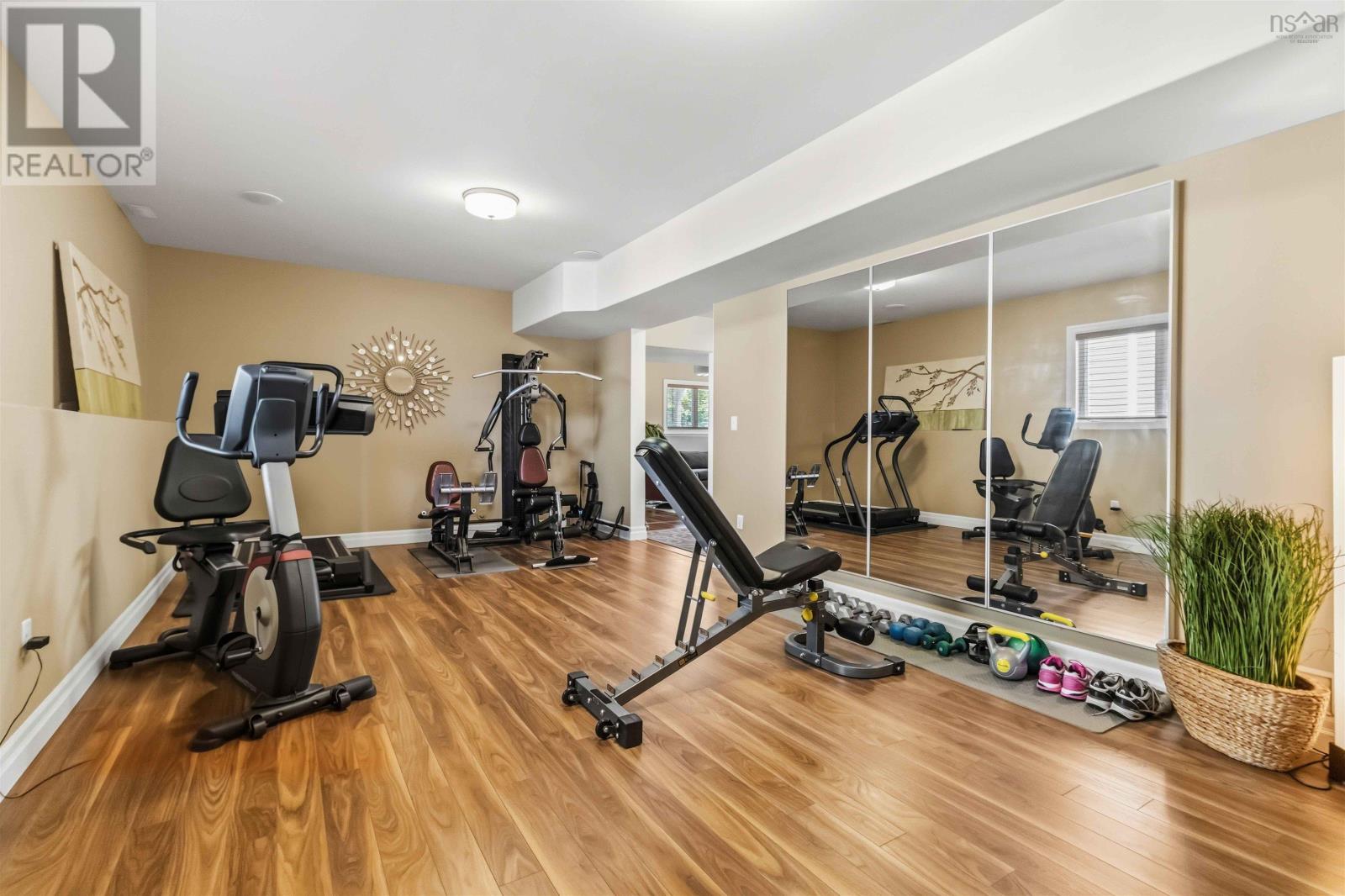 197 Maple Grove Avenue - 41
