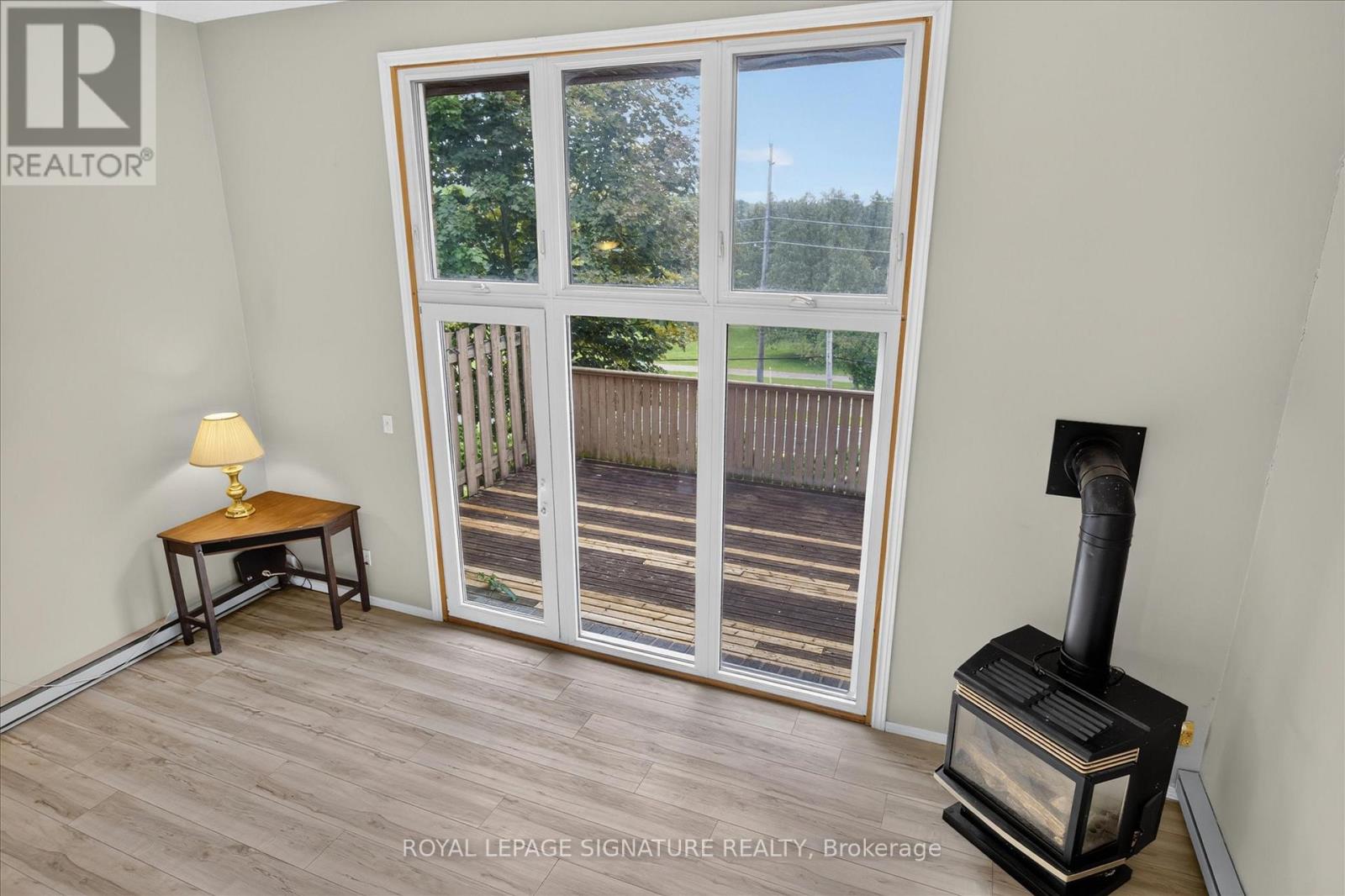#36 30 CHAMPLAIN CRESCENT - 10