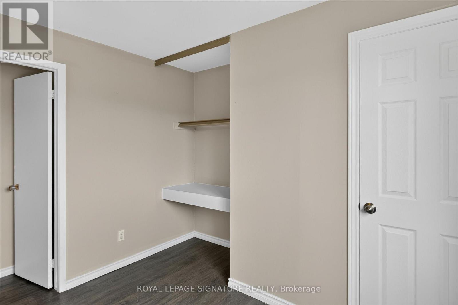 #36 30 CHAMPLAIN CRESCENT - 27