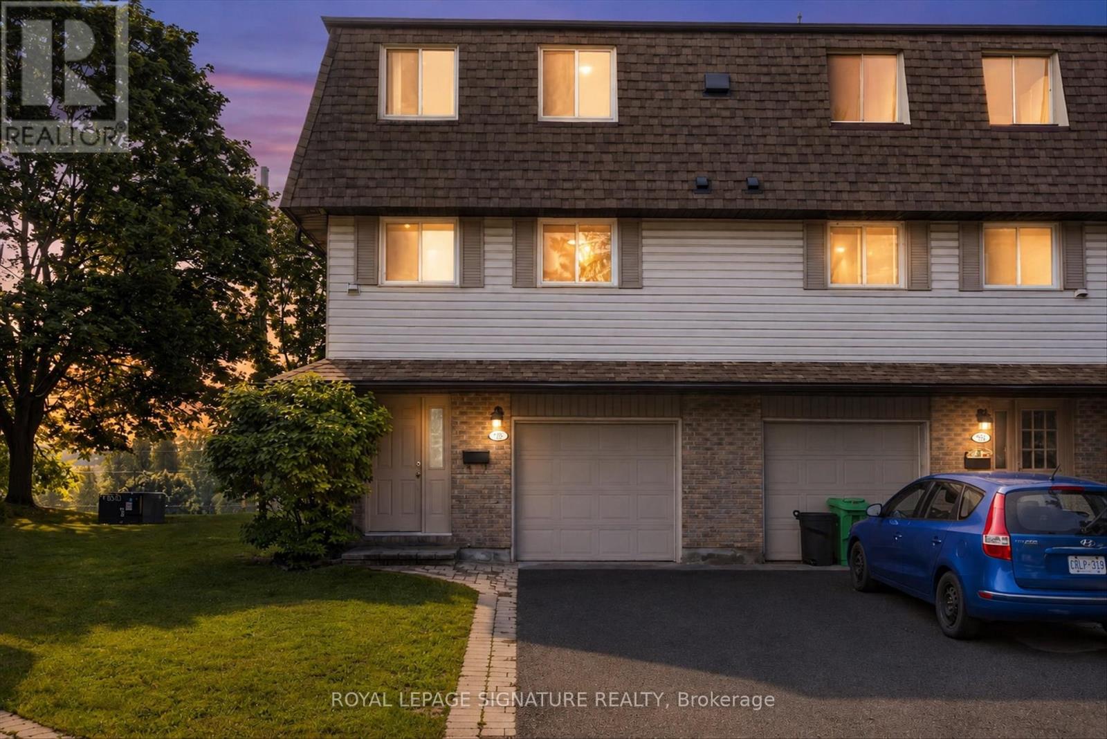 #36 30 CHAMPLAIN CRESCENT - 3