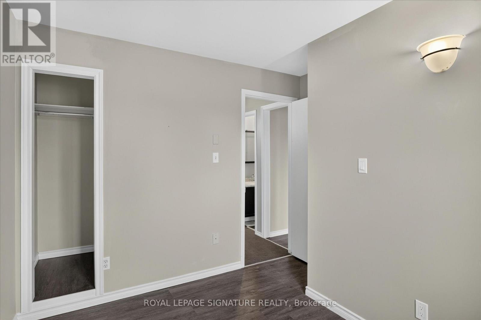 #36 30 CHAMPLAIN CRESCENT - 31