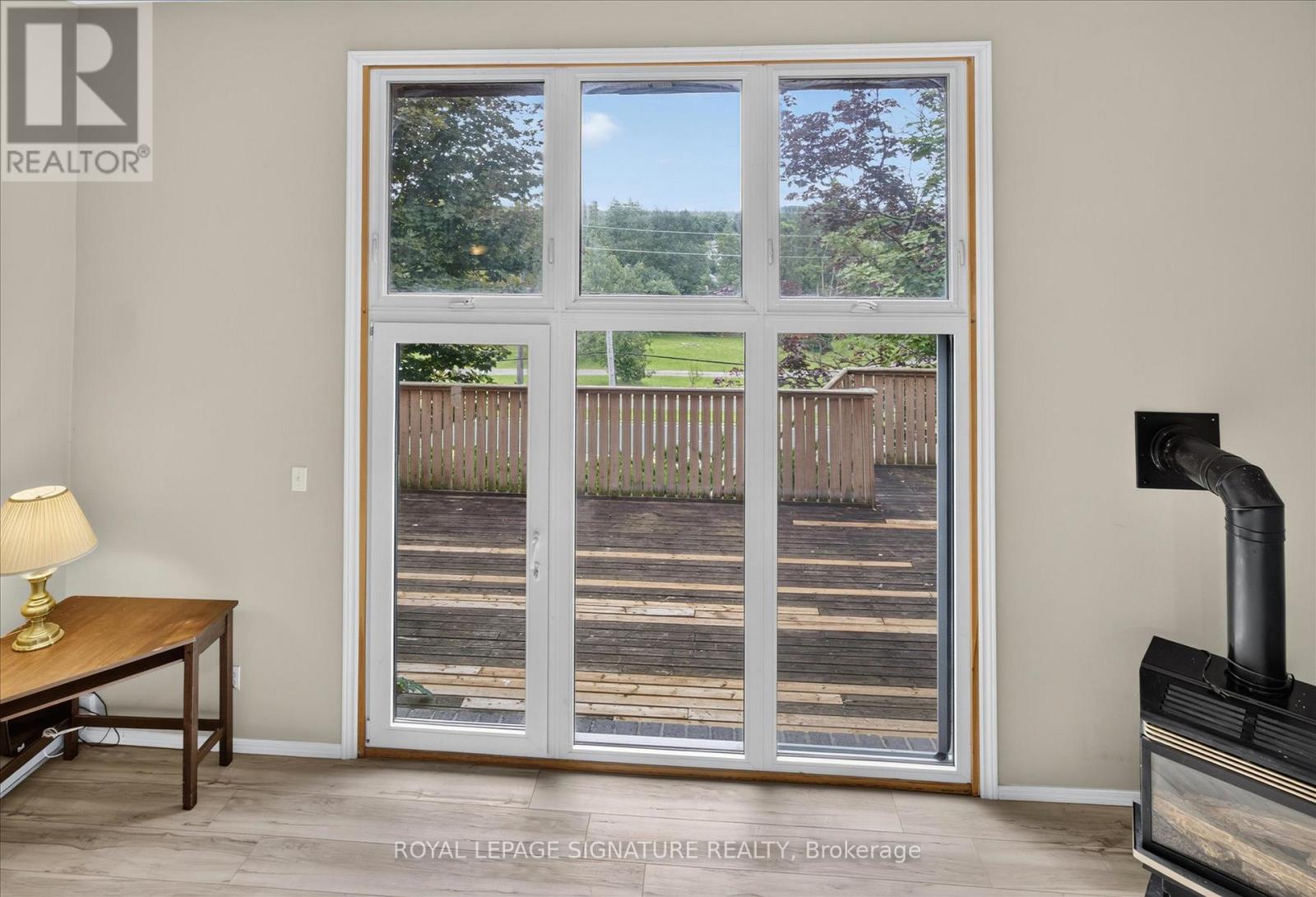 #36 30 CHAMPLAIN CRESCENT - 9