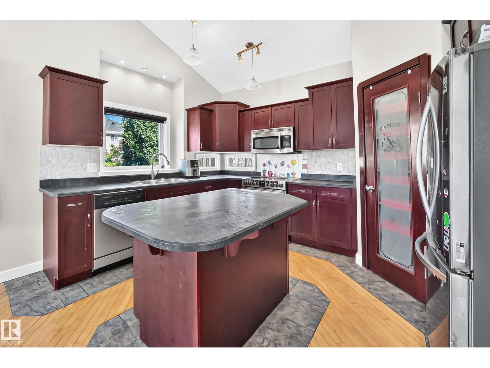 2984 MCPHADDEN WY SW - 12