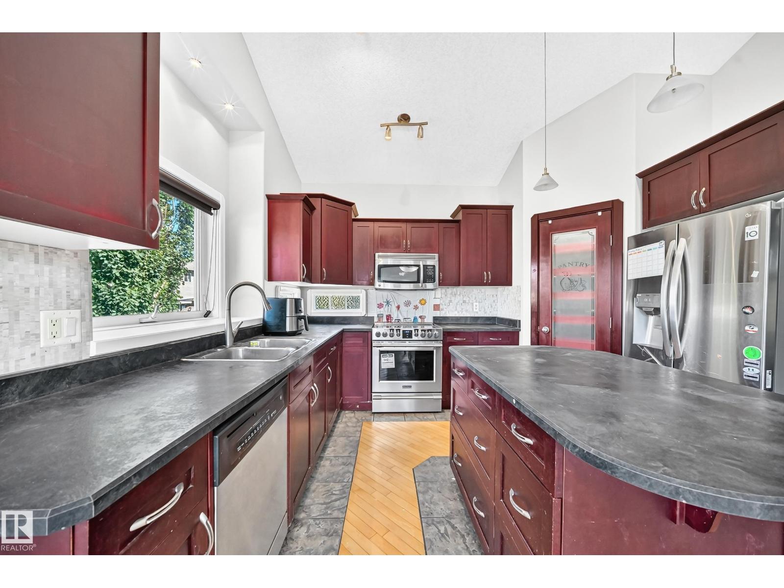2984 MCPHADDEN WY SW - 13