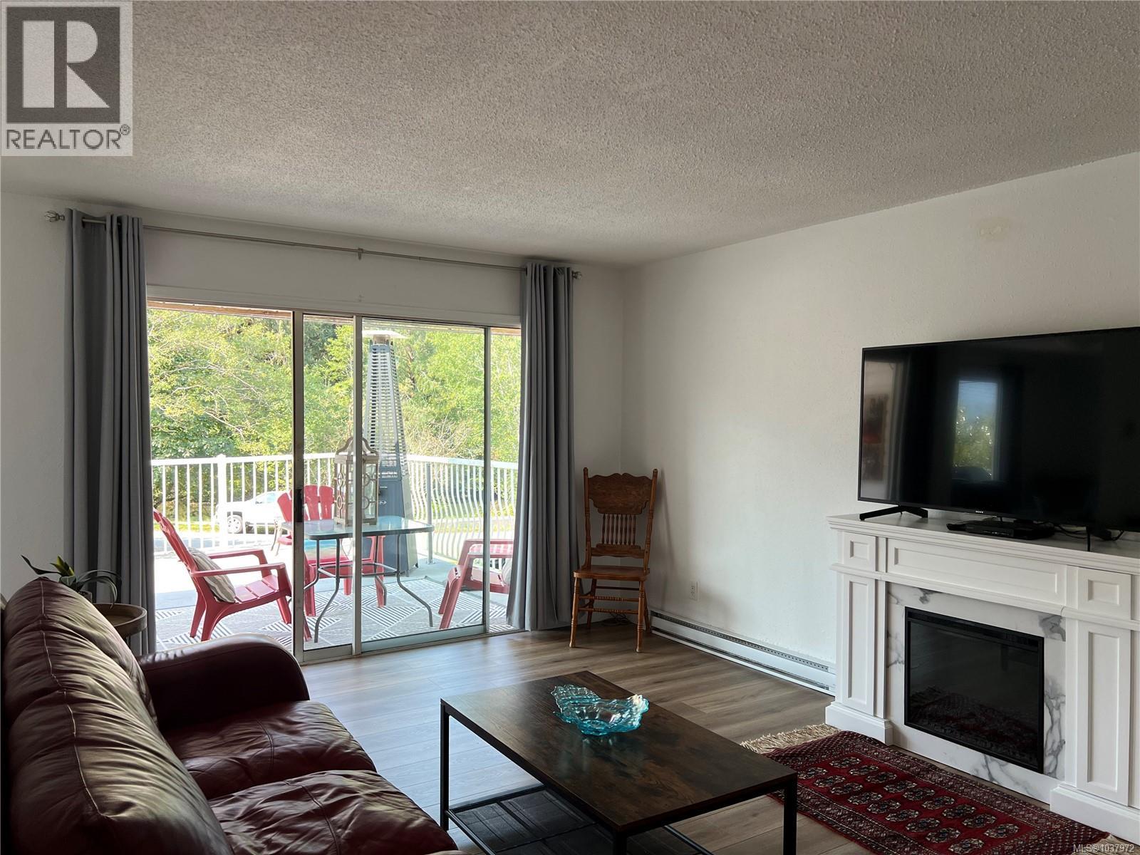537 Maquinna Dr N - 5