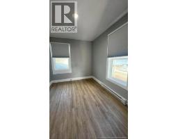 9418 Main, photo 5