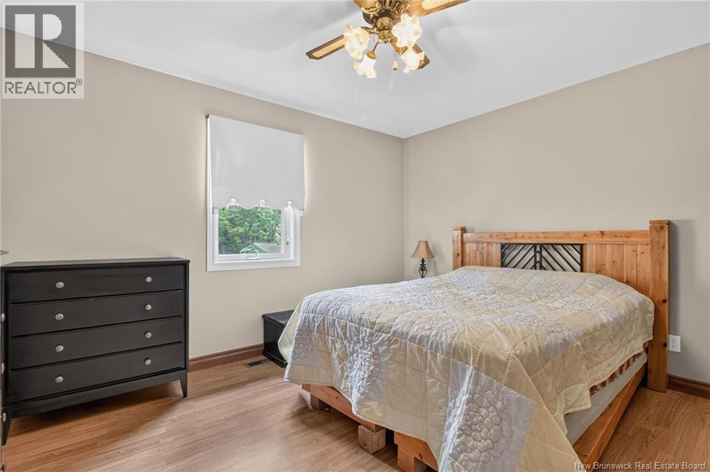 1300 Route 933 - Image 12