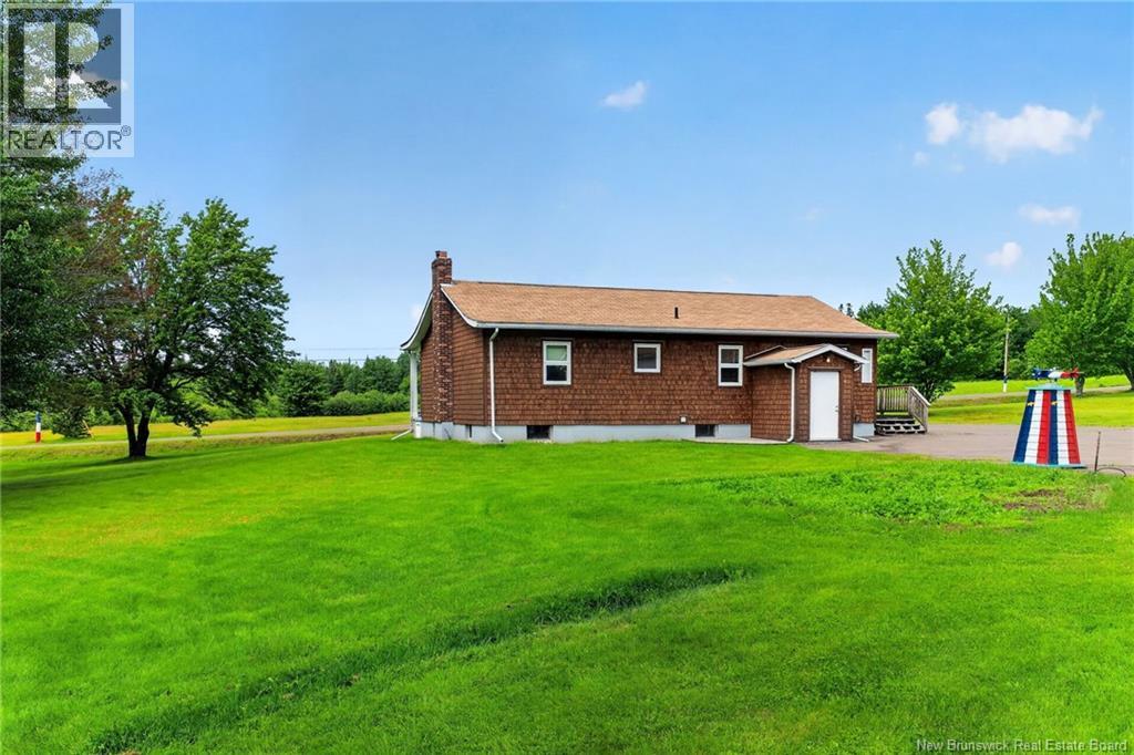 1300 Route 933 - Image 4