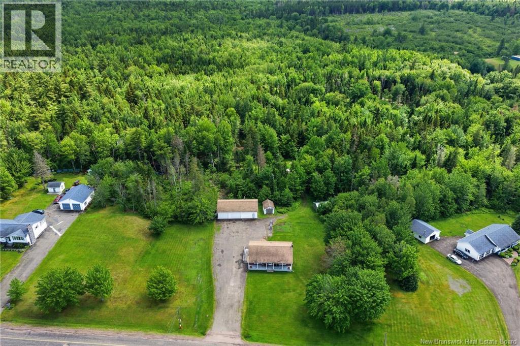 1300 Route 933 - Image 41