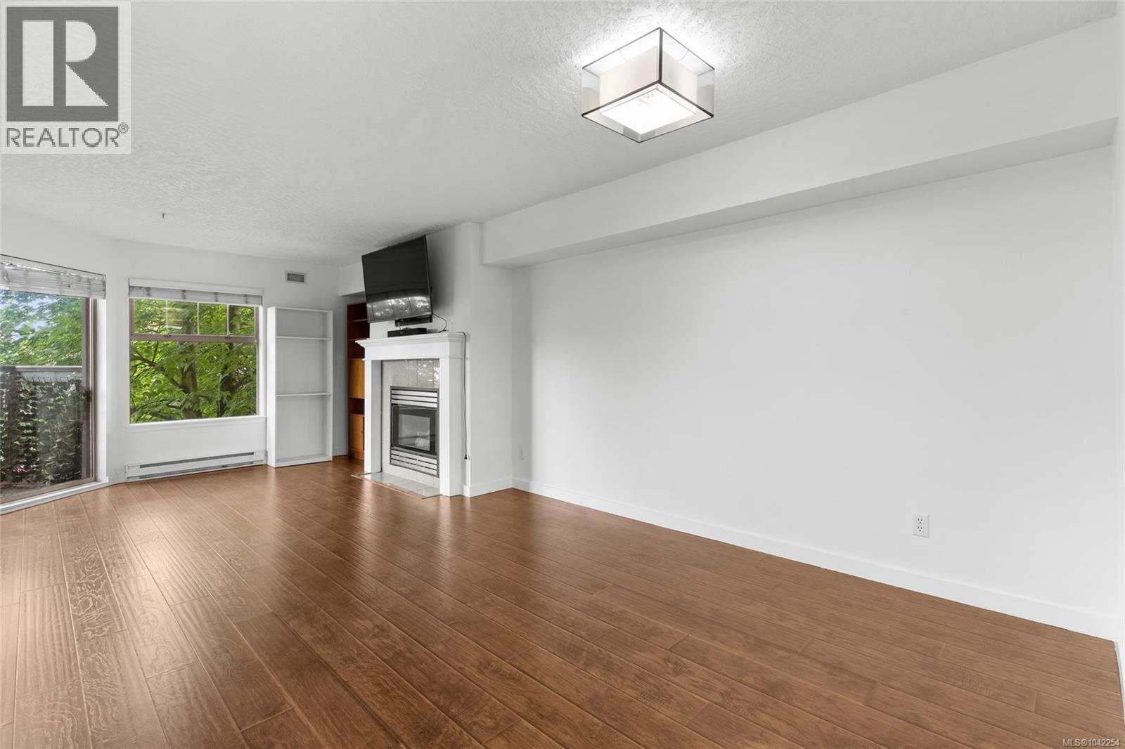 #305 935 Johnson St - 15
