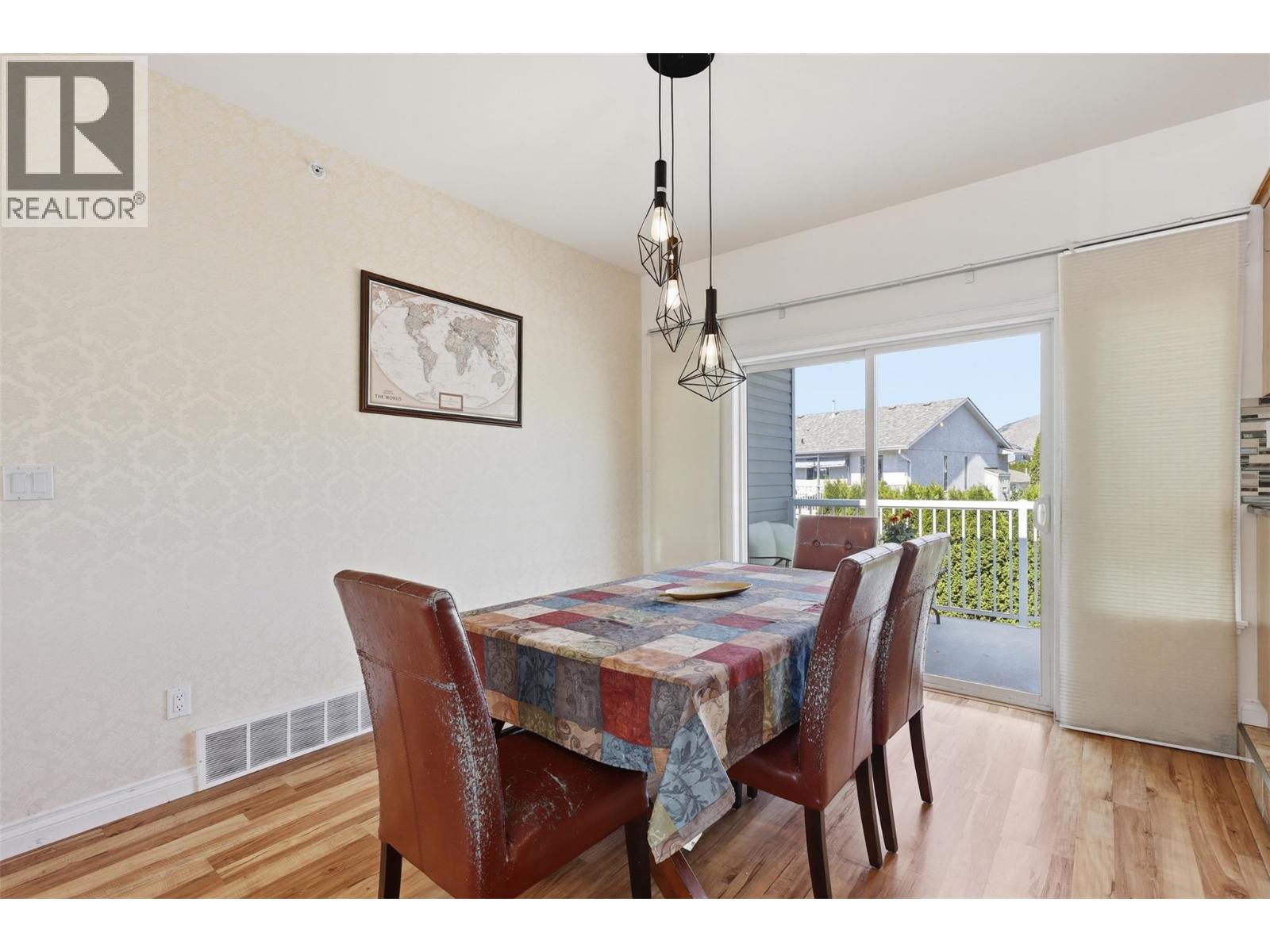 365 Cougar Road - 10