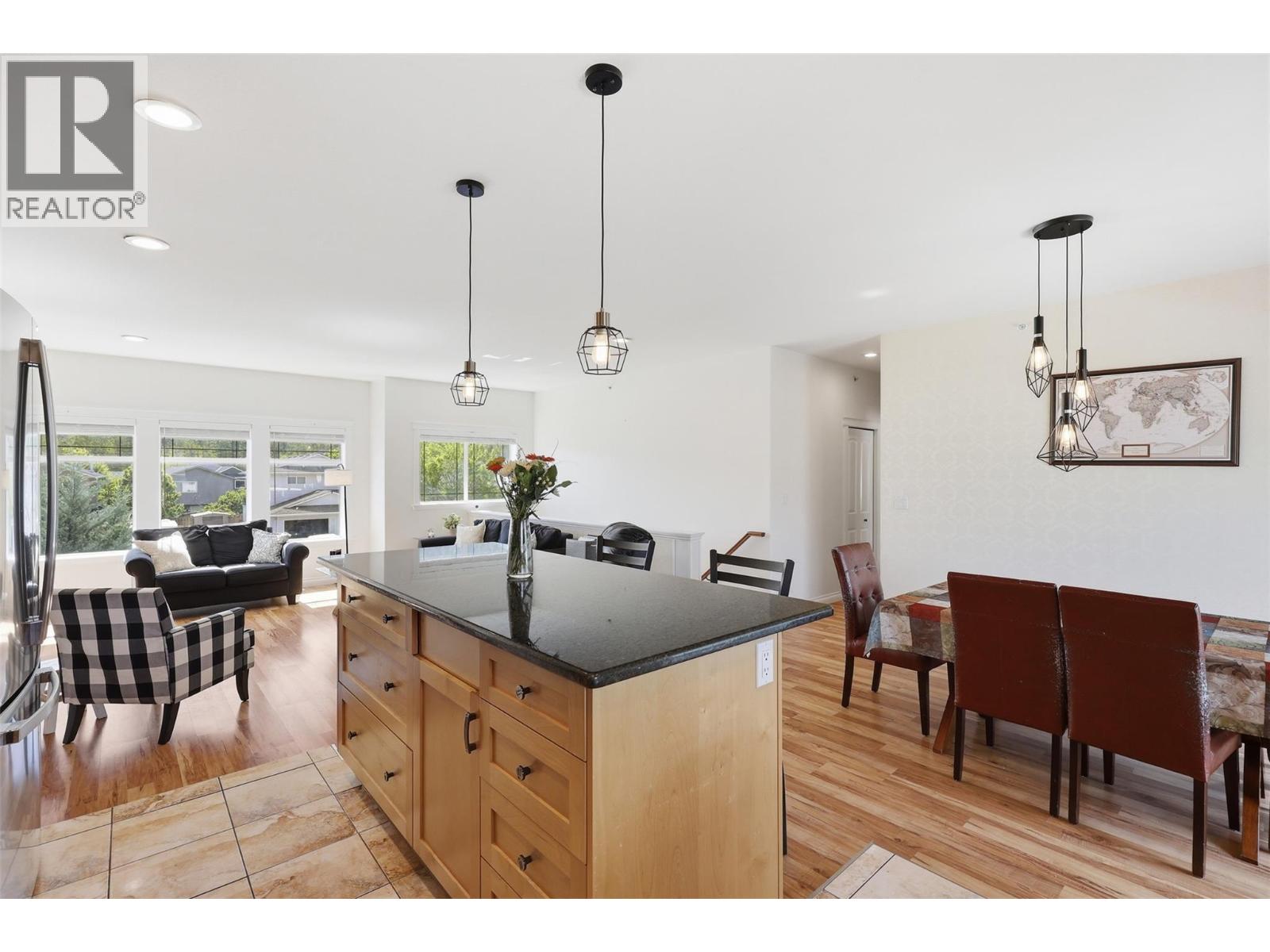 365 Cougar Road - 12