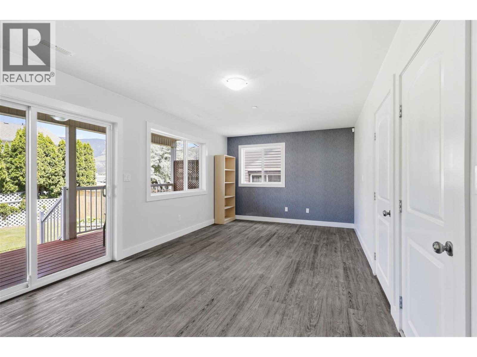 365 Cougar Road - 28