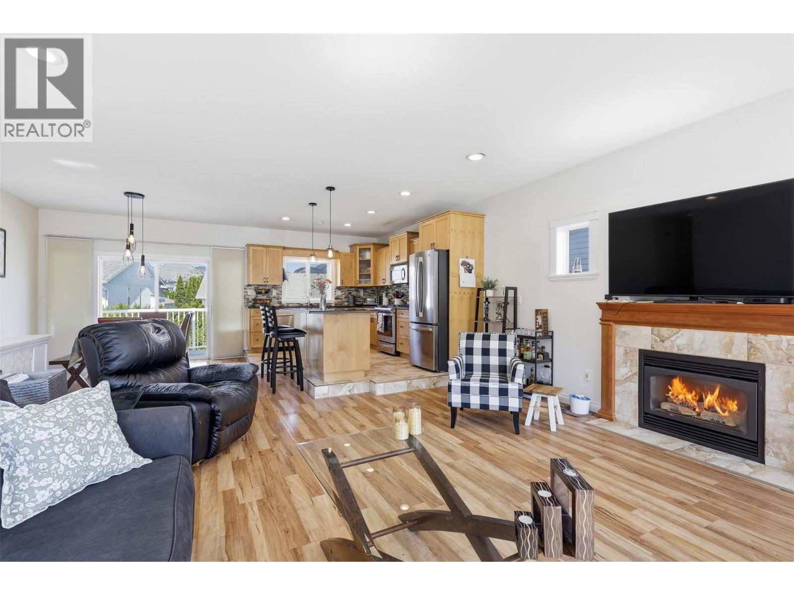 365 Cougar Road - 4