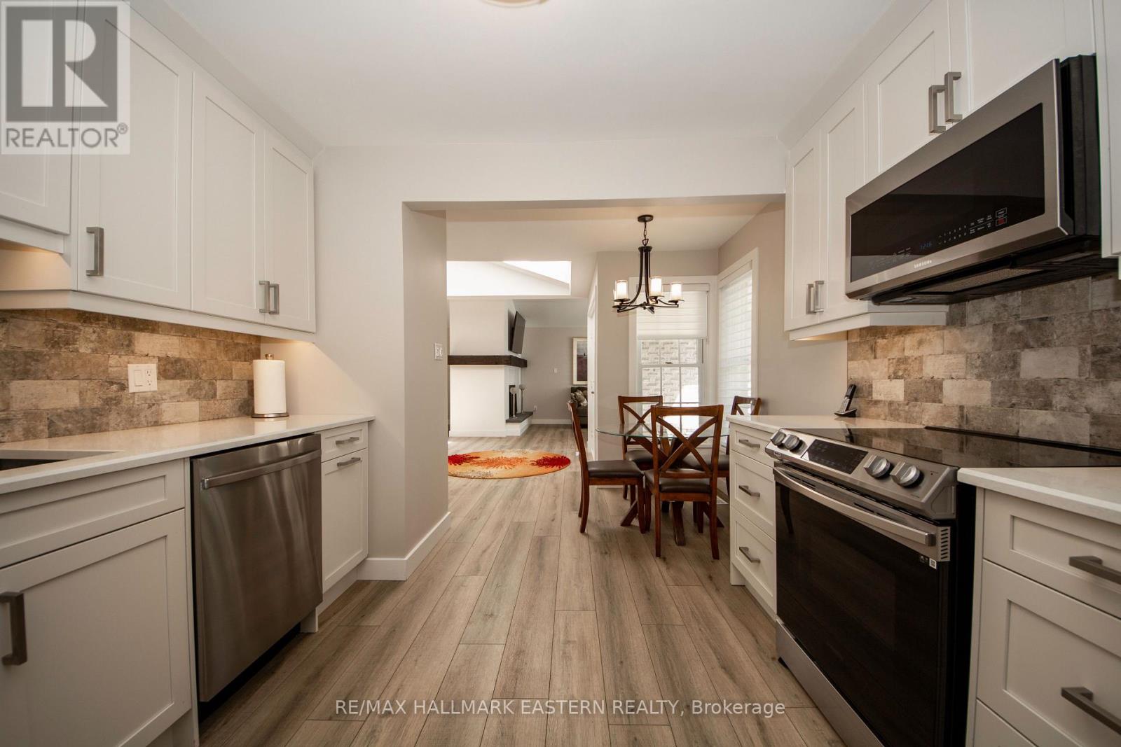 36 RUSSELL HILL ROAD - 10