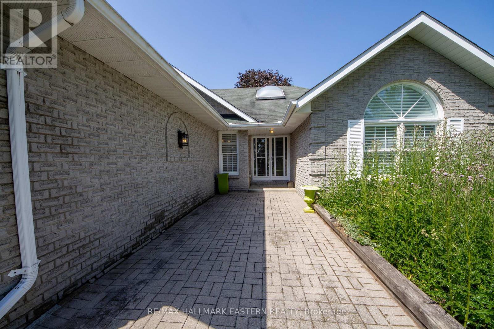 36 RUSSELL HILL ROAD - 2