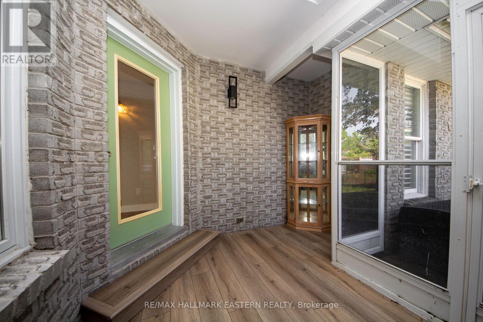 36 RUSSELL HILL ROAD - 20