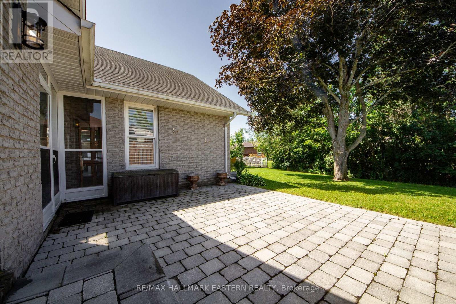 36 RUSSELL HILL ROAD - 24