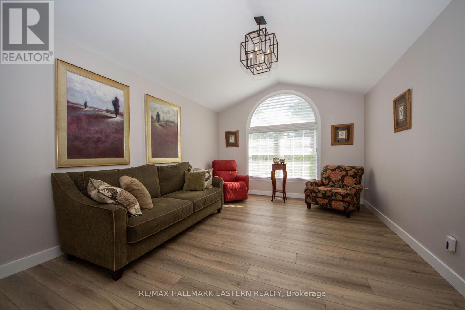 36 RUSSELL HILL ROAD - 6