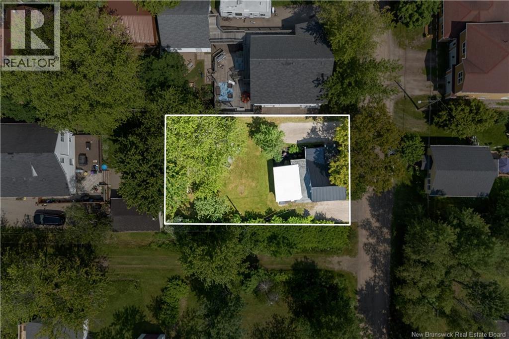 76 Third Avenue - Image 5