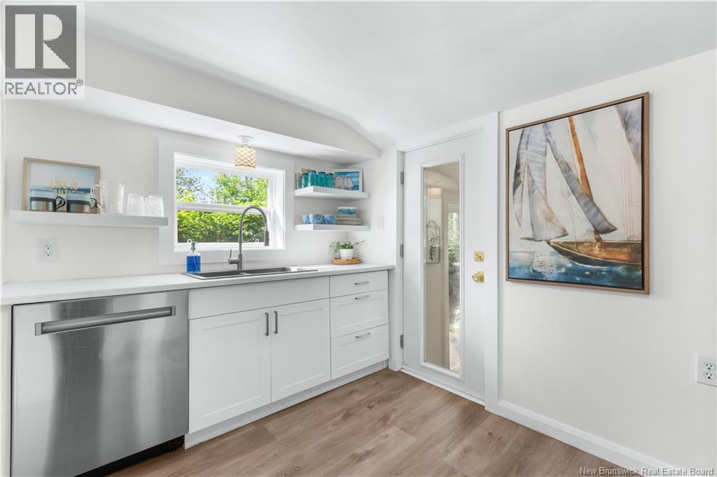 76 Third Avenue - Image 16
