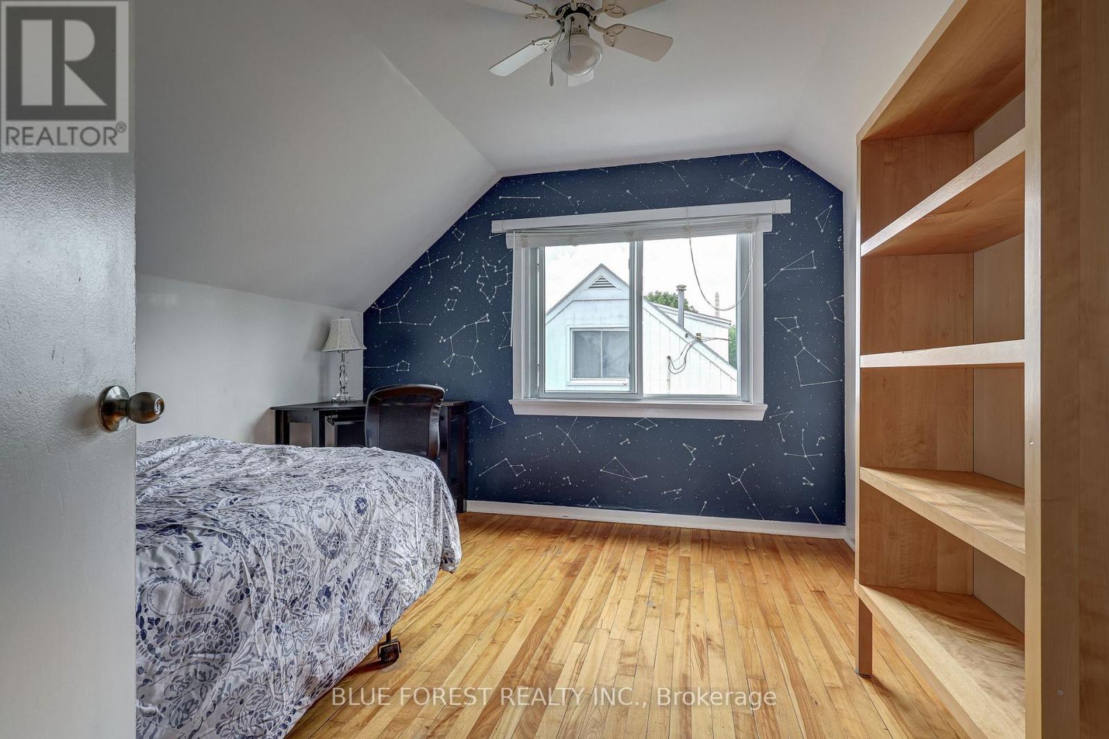 371 FLANDERS ROW - 24