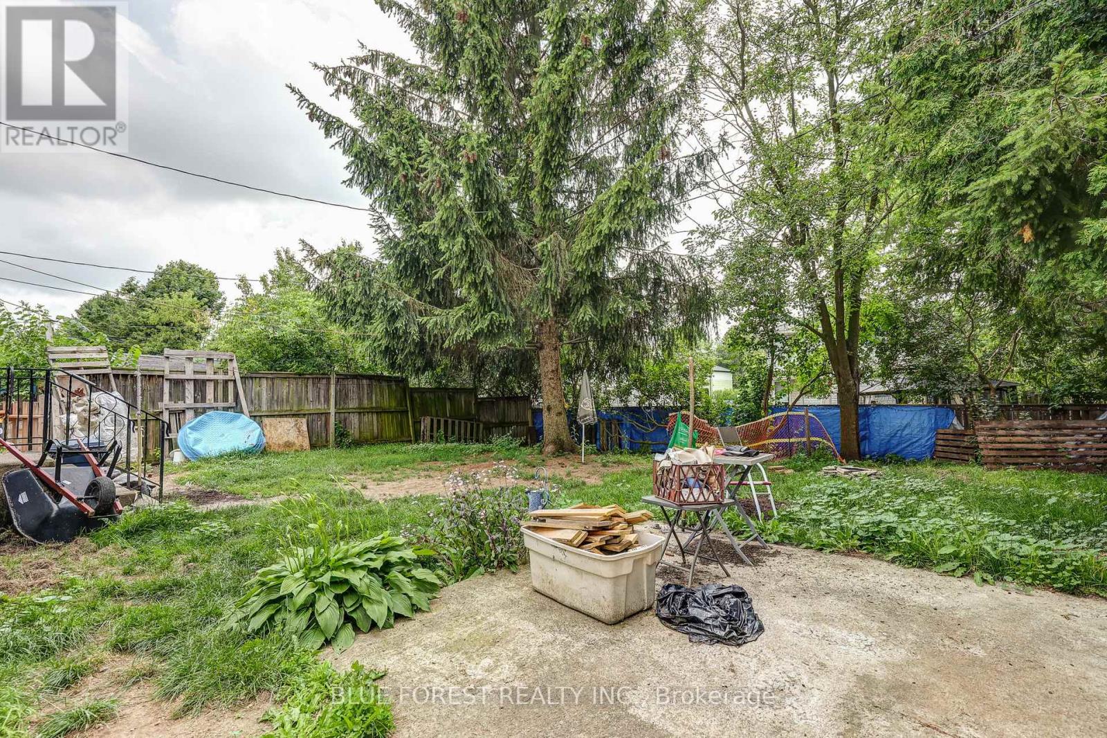 371 FLANDERS ROW - 34