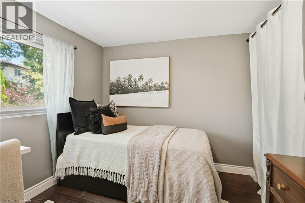 3411 LANSDOWN Drive - 21
