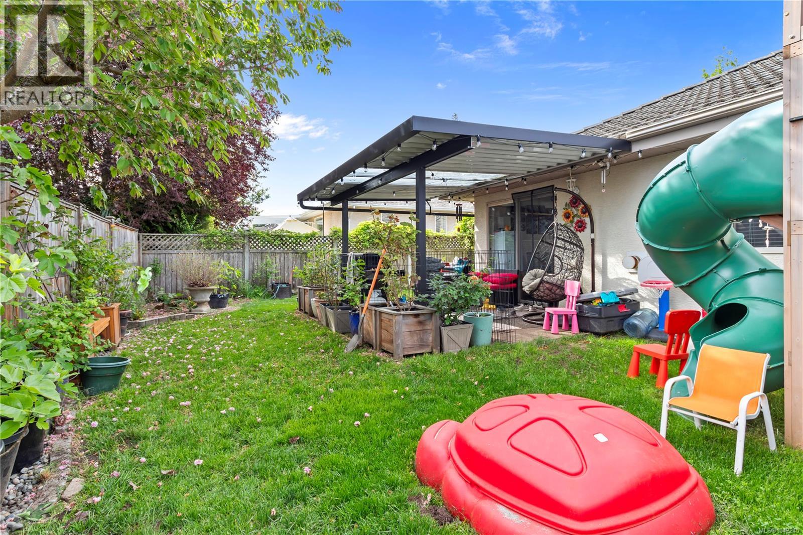 1137 Yellowbrick Rd - 35