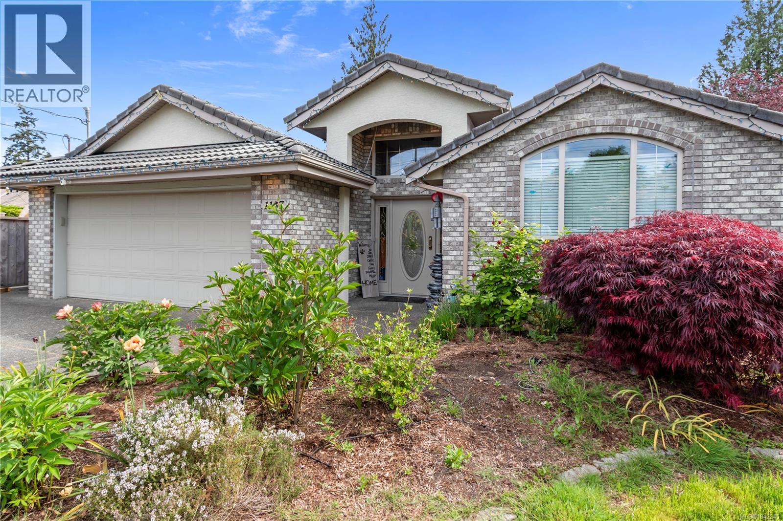 1137 Yellowbrick Rd - 36
