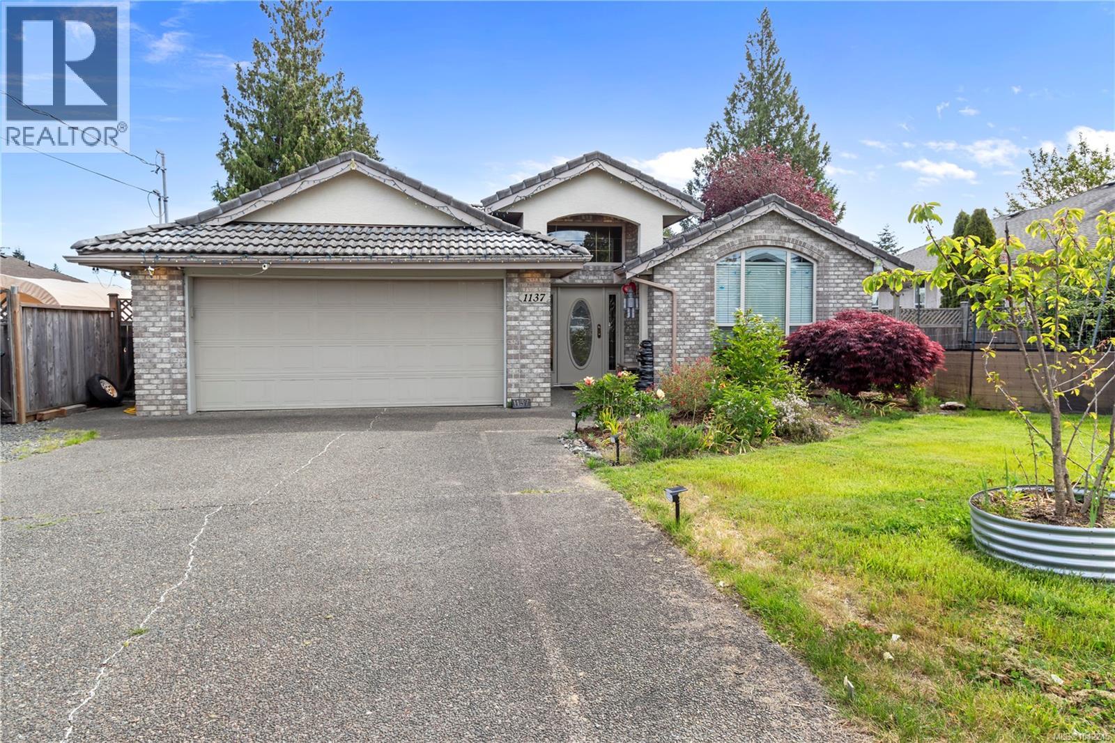 1137 Yellowbrick Rd - 37