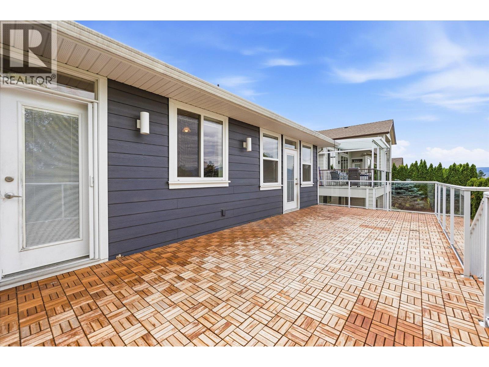 574 Gowen Place - 12