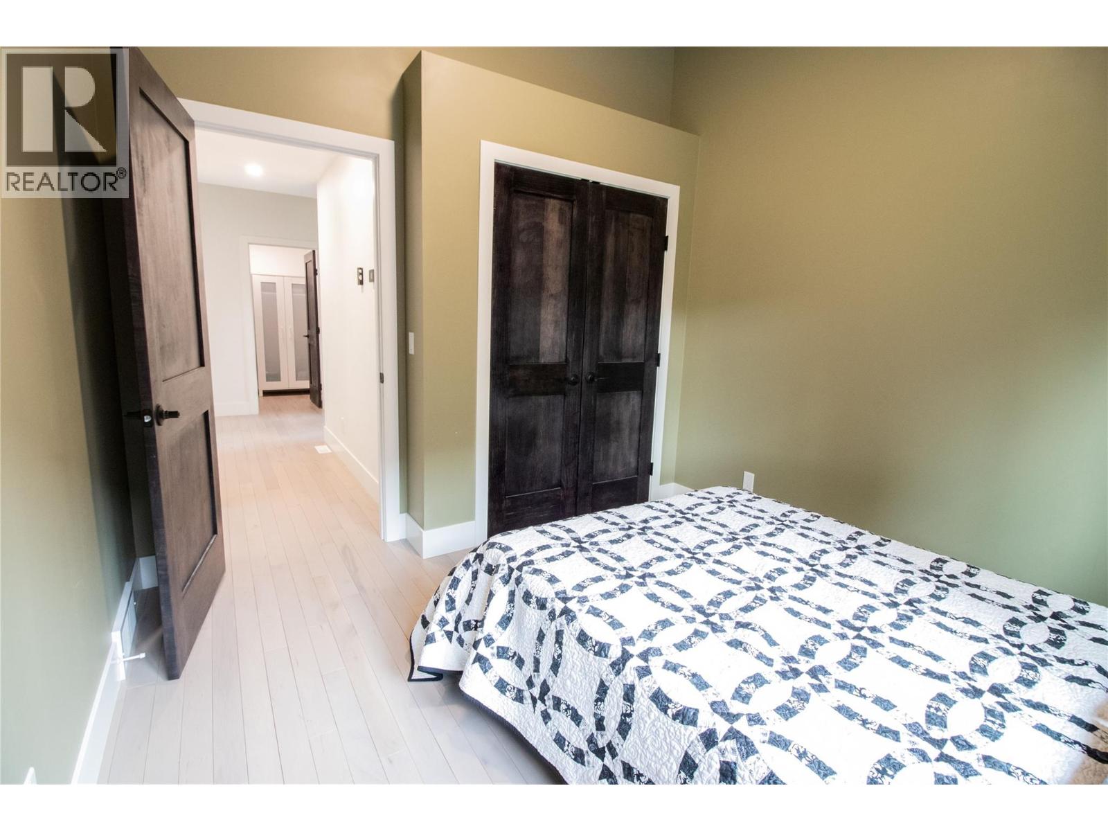 2552 Sandstone Mews - 20