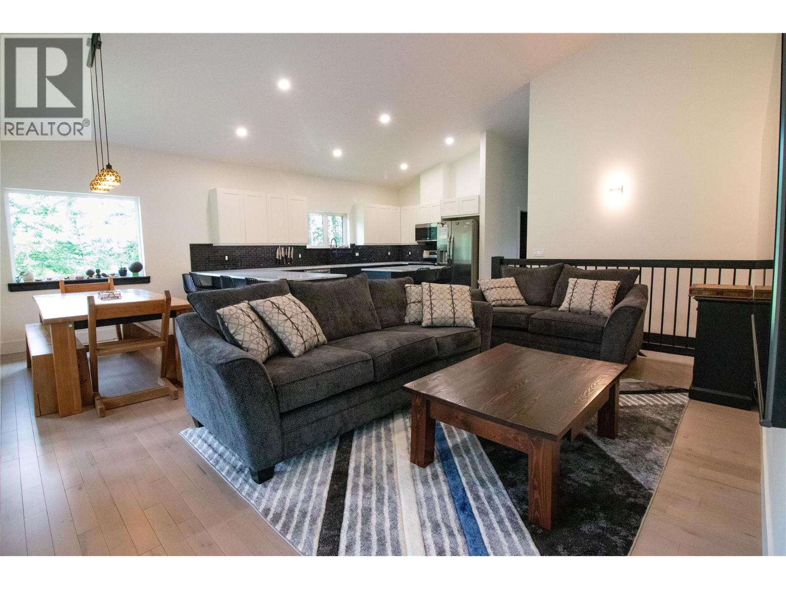2552 Sandstone Mews - 6