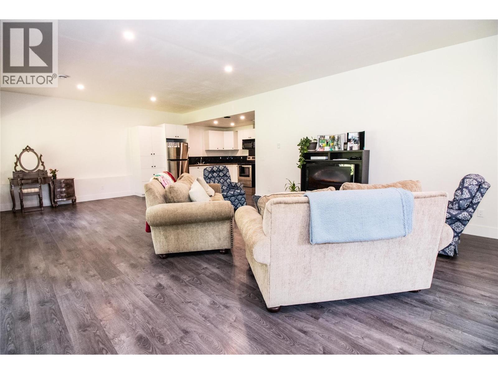 2552 Sandstone Mews - 29