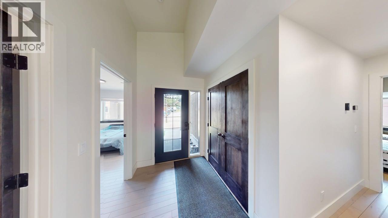 2552 Sandstone Mews - 18