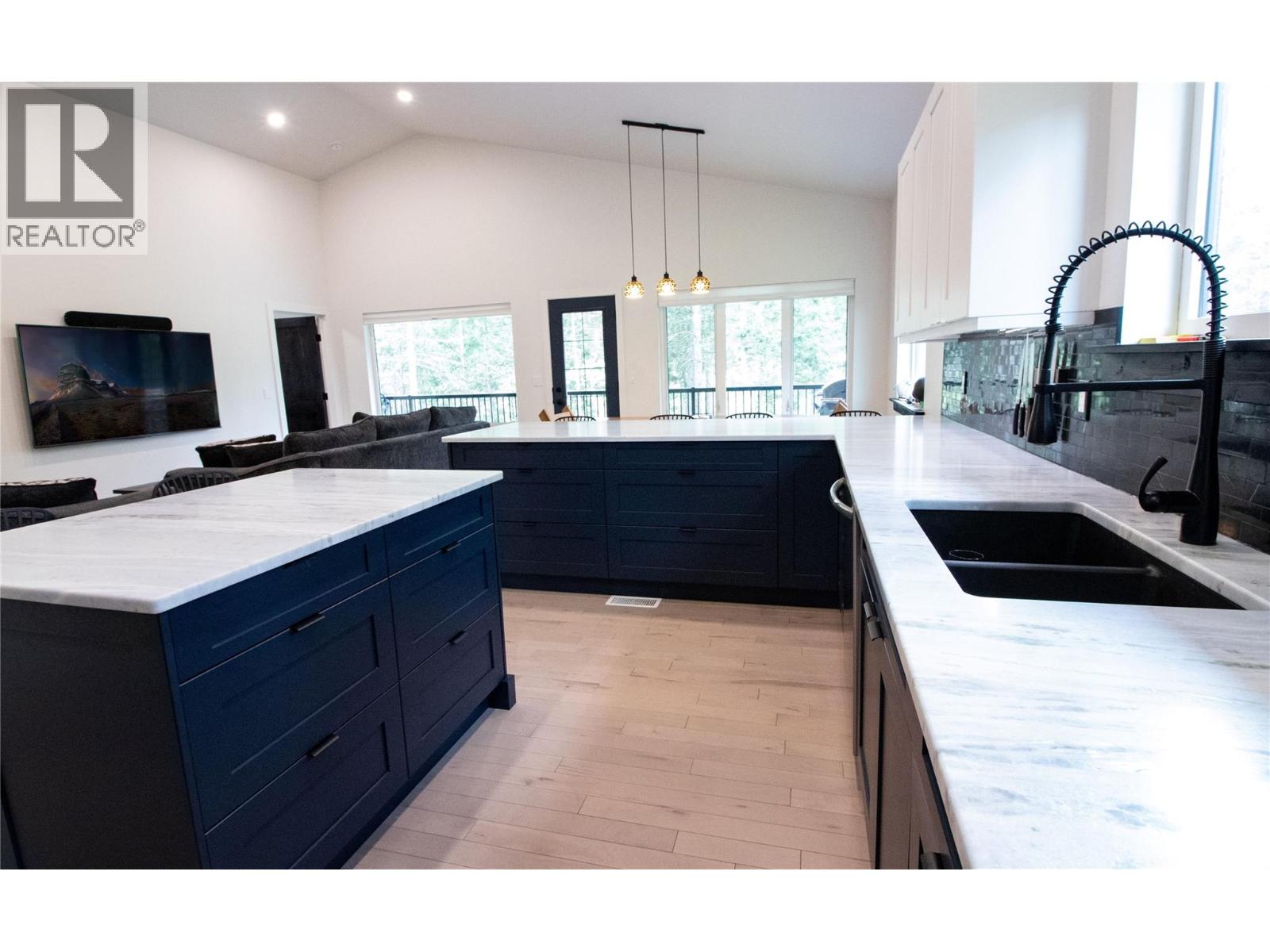 2552 Sandstone Mews - 8